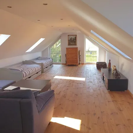 Sunset Holidays - Dom Nad Jeziorem Zarnowska