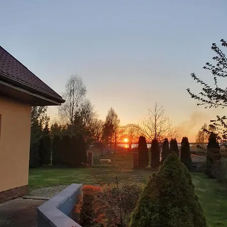 Sunset Holidays - Dom Nad Jeziorem בית נופש